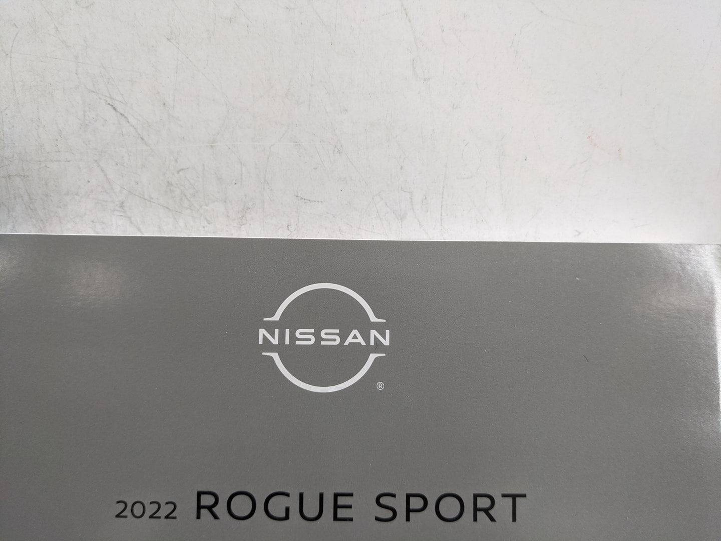 2022 Nissan Rogue Sport Owners Manual Book Guide P/N:OM22E00J11U0 OEM Used Auto Parts - Oemusedautoparts1.com