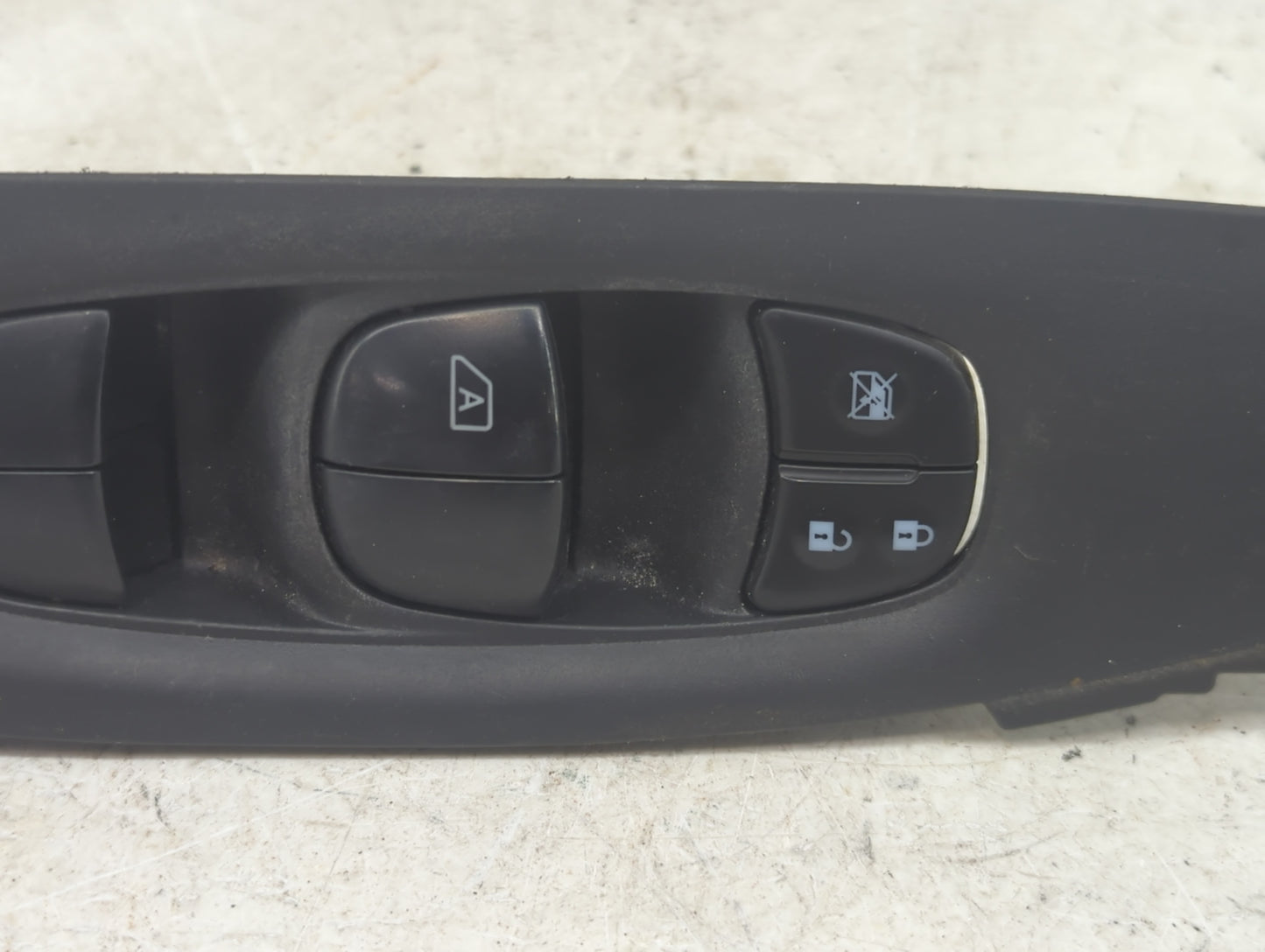 2017-2022 Nissan Rogue Sport Master Power Window Switch Replacement Driver Side Left P/N:25401 6MA0C Fits OEM Used Auto Part