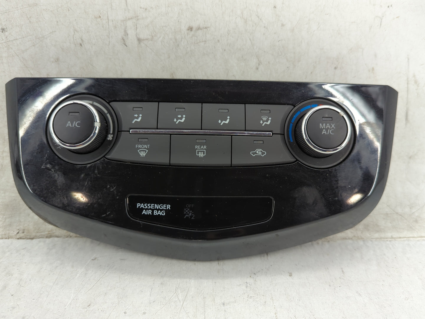 2017-2022 Nissan Rogue Sport Climate Control Module Temperature AC/Heater Replacement P/N:275007FA0A 275007FA0A-K Fits OEM U