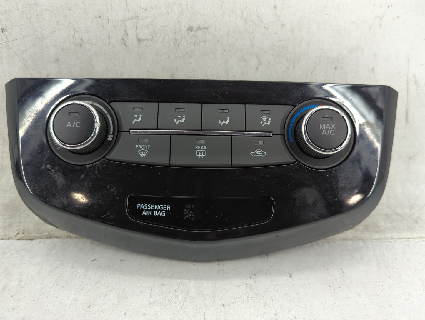 2017-2022 Nissan Rogue Sport Climate Control Module Temperature AC/Heater Replacement P/N:275007FA0A 275007FA0A-K Fits OEM U
