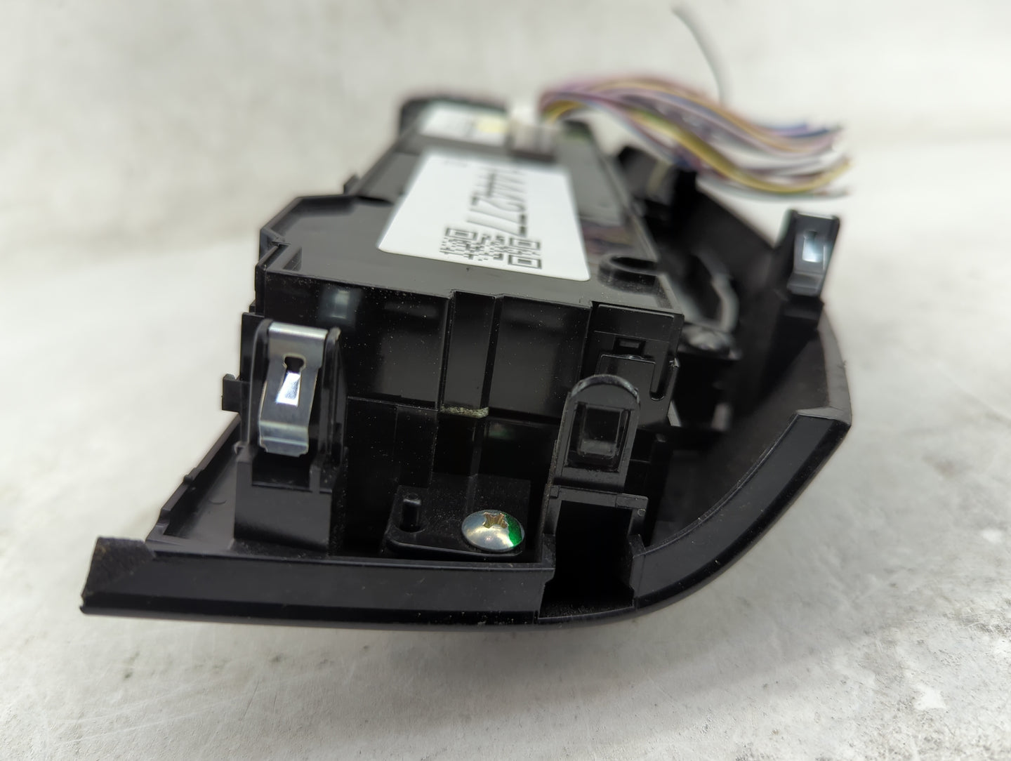 2017-2022 Nissan Rogue Sport Climate Control Module Temperature AC/Heater Replacement P/N:275007FA0A 275007FA0A-K Fits OEM U
