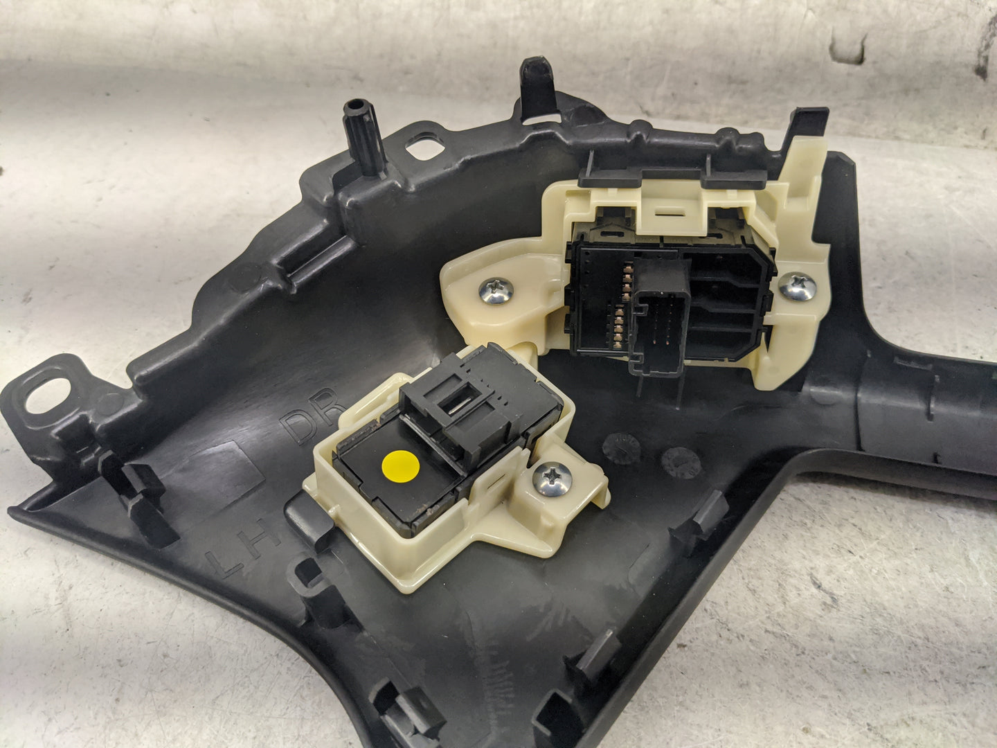 2020-2022 Nissan Rogue Sport Master Power Window Switch Replacement Driver Side Left P/N:80945 6MR0A Fits Fits 2020 2021 202