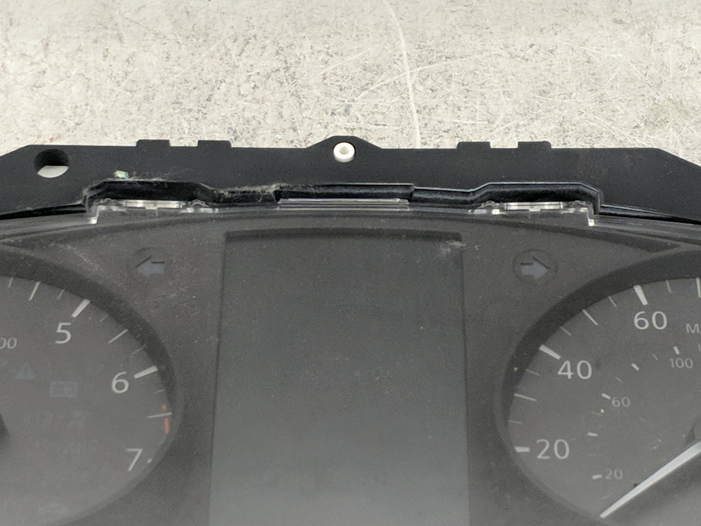 2021-2022 Nissan Rogue Sport Instrument Cluster Speedometer Gauges P/N:6MT2A/LTE6 Miles: Fits Fits 2021 2022 OEM Used Auto P