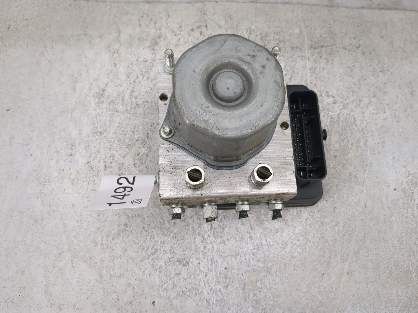 2022 Nissan Rogue Sport ABS Pump Control Module Replacement P/N:47660 6MT3A 269 909, 0 265 294 952 Fits OEM Used Auto Parts 