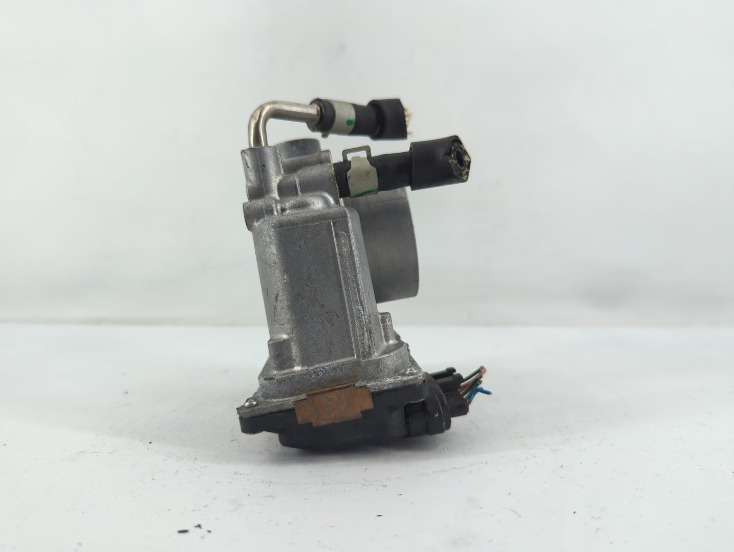 2018-2022 Nissan Rogue Sport Throttle Body P/N:4BA60-01 F Fits Fits 2018 2019 2020 2021 2022 OEM Used Auto Parts - Oemusedau