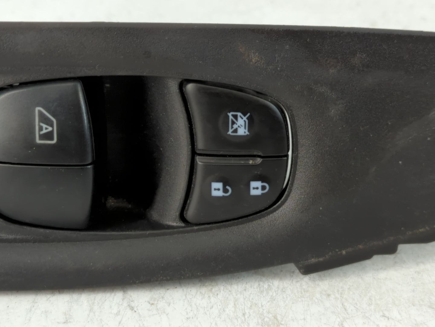2017-2022 Nissan Rogue Sport Master Power Window Switch Replacement Driver Side Left P/N:25401 6MA0C Fits OEM Used Auto Part