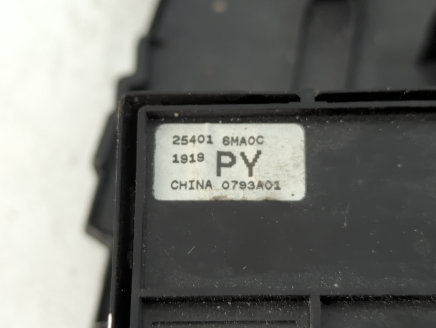 2017-2022 Nissan Rogue Sport Master Power Window Switch Replacement Driver Side Left P/N:25401 6MA0C Fits OEM Used Auto Part