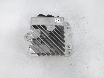 2020-2022 Nissan Sentra Radio AM FM Cd Player Receiver Replacement P/N:28061 6LA2A Fits Fits 2020 2021 2022 OEM Used Auto Pa