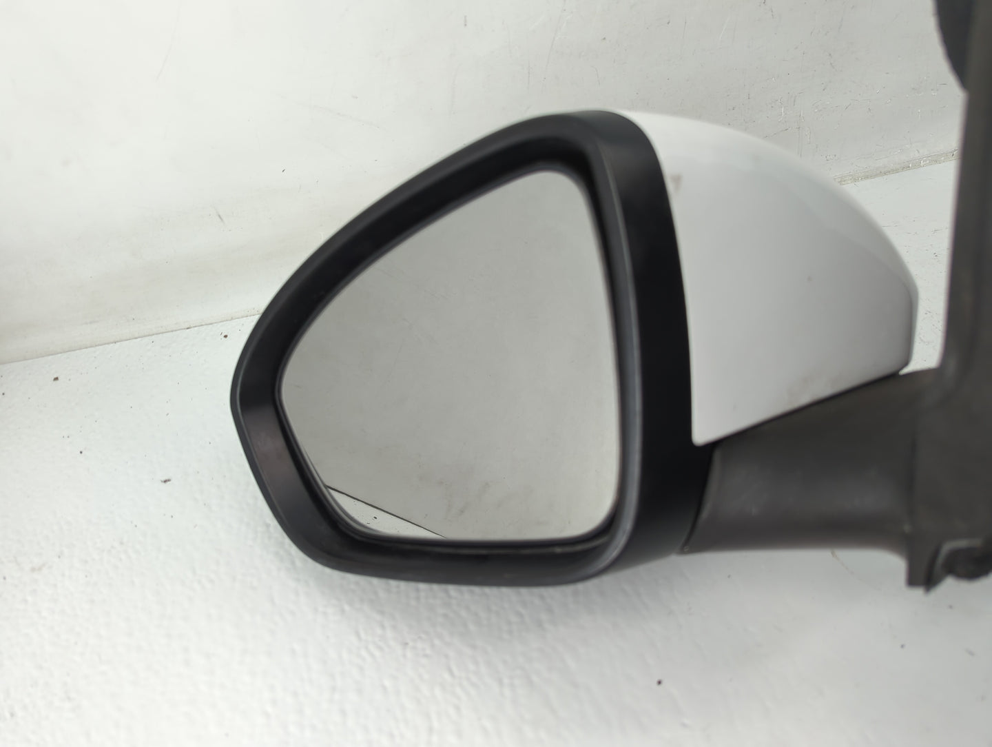 2020-2022 Nissan Sentra Side Mirror Replacement Driver Left View Door Mirror P/N:E90411909 Fits Fits 2020 2021 2022 OEM Used