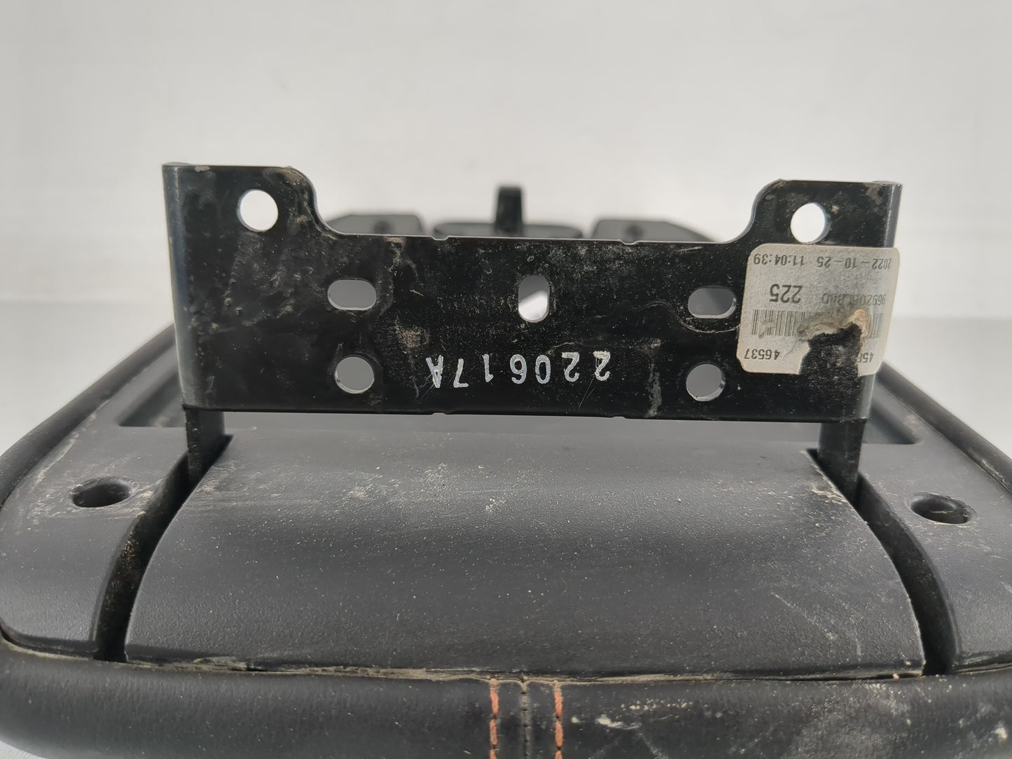 2020-2022 Nissan Sentra Center Console Armrest Cover Lid P/N:220614A Fits Fits 2020 2021 2022 OEM Used Auto Parts - Oemuseda