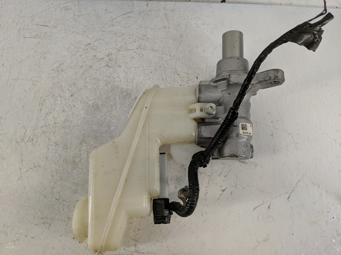 2022-2022 Nissan Sentra Brake Master Cylinder - Oemusedautoparts1.com