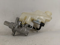 2022-2022 Nissan Sentra Brake Master Cylinder 1220848 - Oemusedautoparts1.com