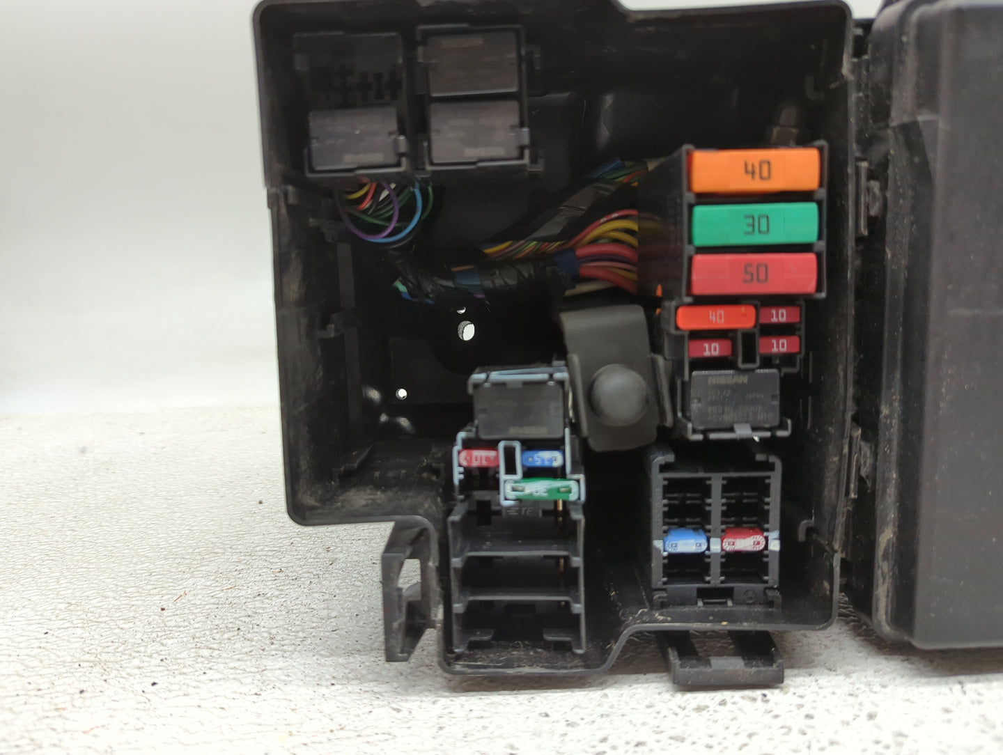 2020-2022 Nissan Sentra Fusebox Fuse Box Panel Relay Module P/N:24371 6LB0A Fits Fits 2020 2021 2022 OEM Used Auto Parts - O