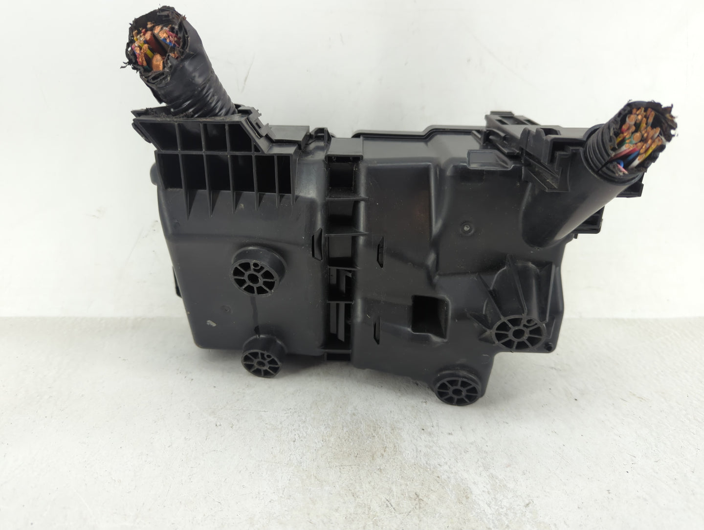2020-2022 Nissan Sentra Fusebox Fuse Box Panel Relay Module Fits Fits 2020 2021 2022 OEM Used Auto Parts - Oemusedautoparts1