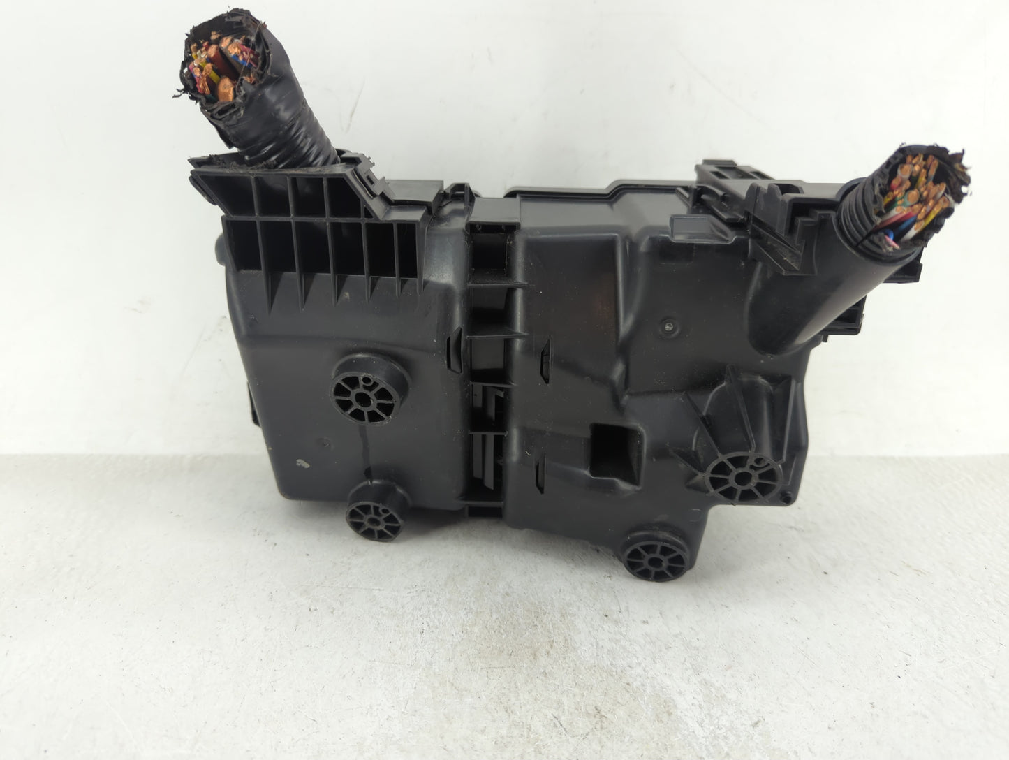 2020-2022 Nissan Sentra Fusebox Fuse Box Panel Relay Module Fits Fits 2020 2021 2022 OEM Used Auto Parts - Oemusedautoparts1