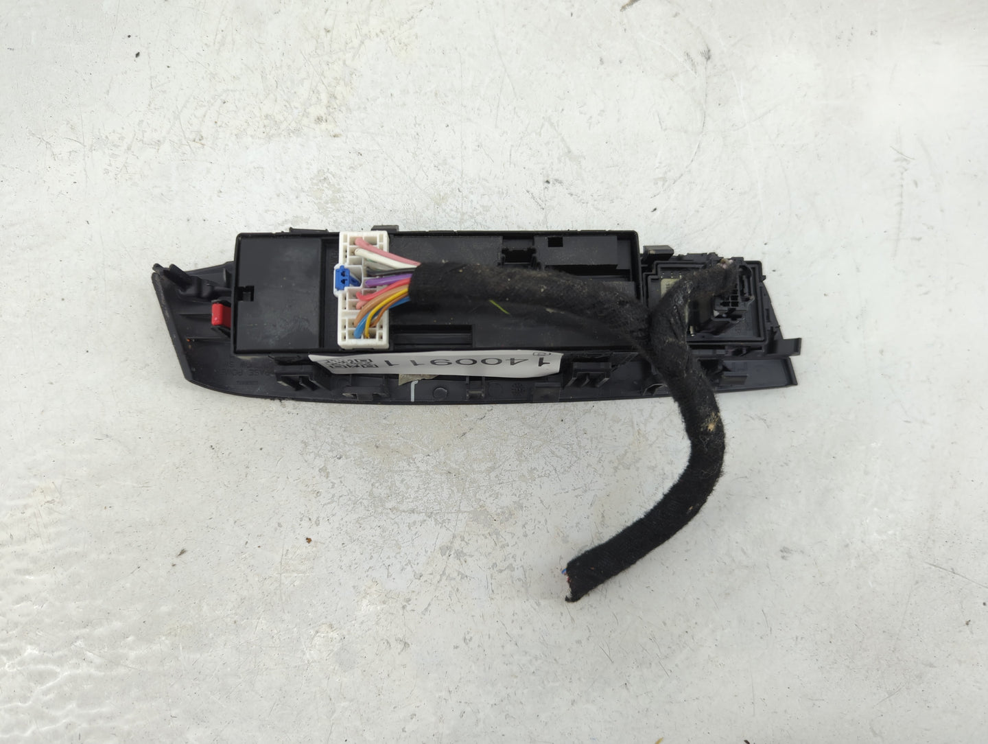 2020-2022 Nissan Sentra Master Power Window Switch Replacement Driver Side Left P/N:25570 5RA0A Fits Fits 2020 2021 2022 OEM