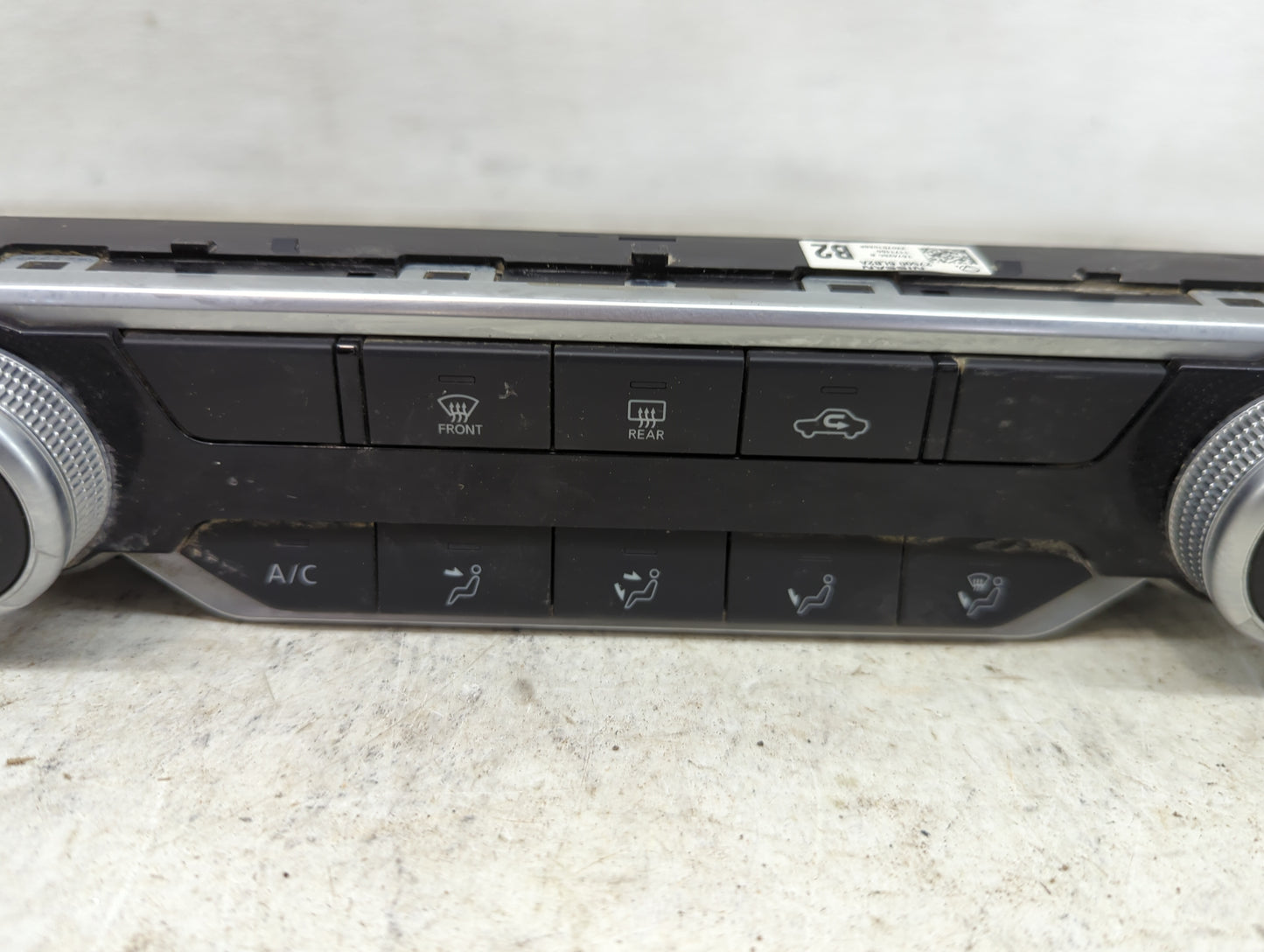 2020-2022 Nissan Sentra Climate Control Module Temperature AC/Heater Replacement P/N:27500 6LB2A Fits Fits 2020 2021 2022 OE