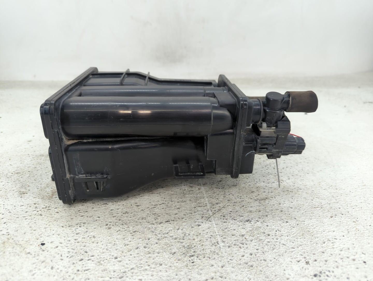 2022 Nissan Sentra Fuel Vapor Charcoal Canister - Oemusedautoparts1.com