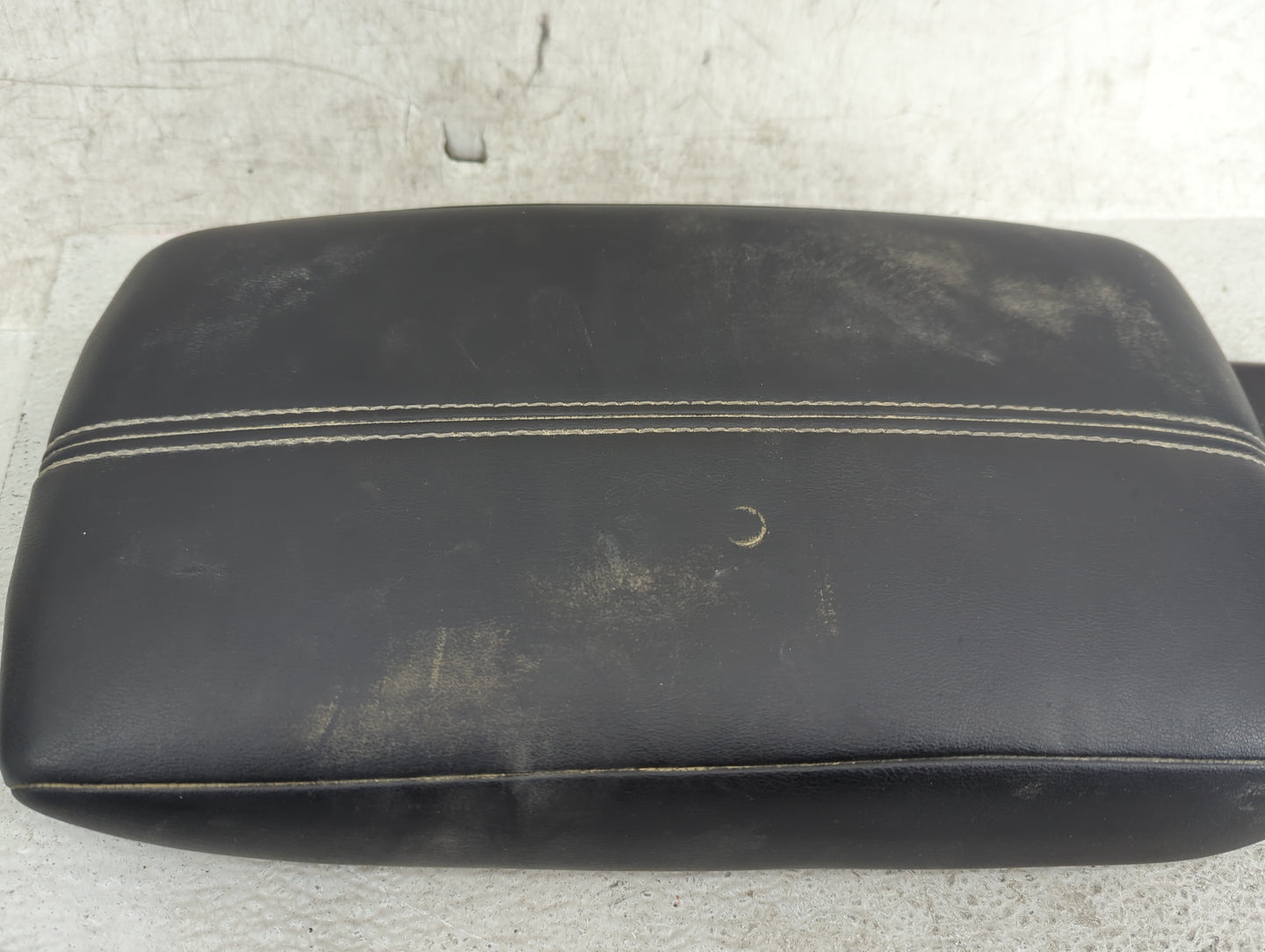 2022 Nissan Sentra Center Console Armrest Cover Lid Fits OEM Used Auto Parts - Oemusedautoparts1.com