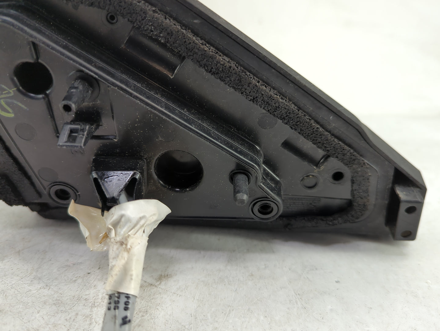 2020-2022 Nissan Sentra Driver Side View Mirror - Left Door Mirror OEM Used - Oemusedautoparts1.com
