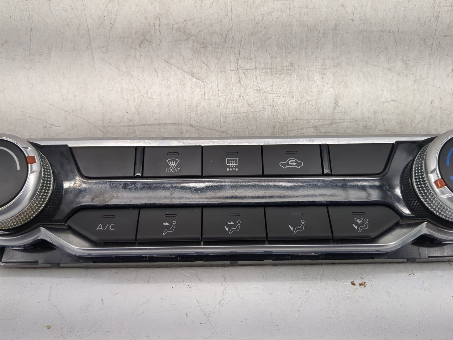 2020-2022 Nissan Sentra Climate Control Module Temperature AC/Heater Replacement P/N:27500 6LB2A Fits Fits 2020 2021 2022 OE