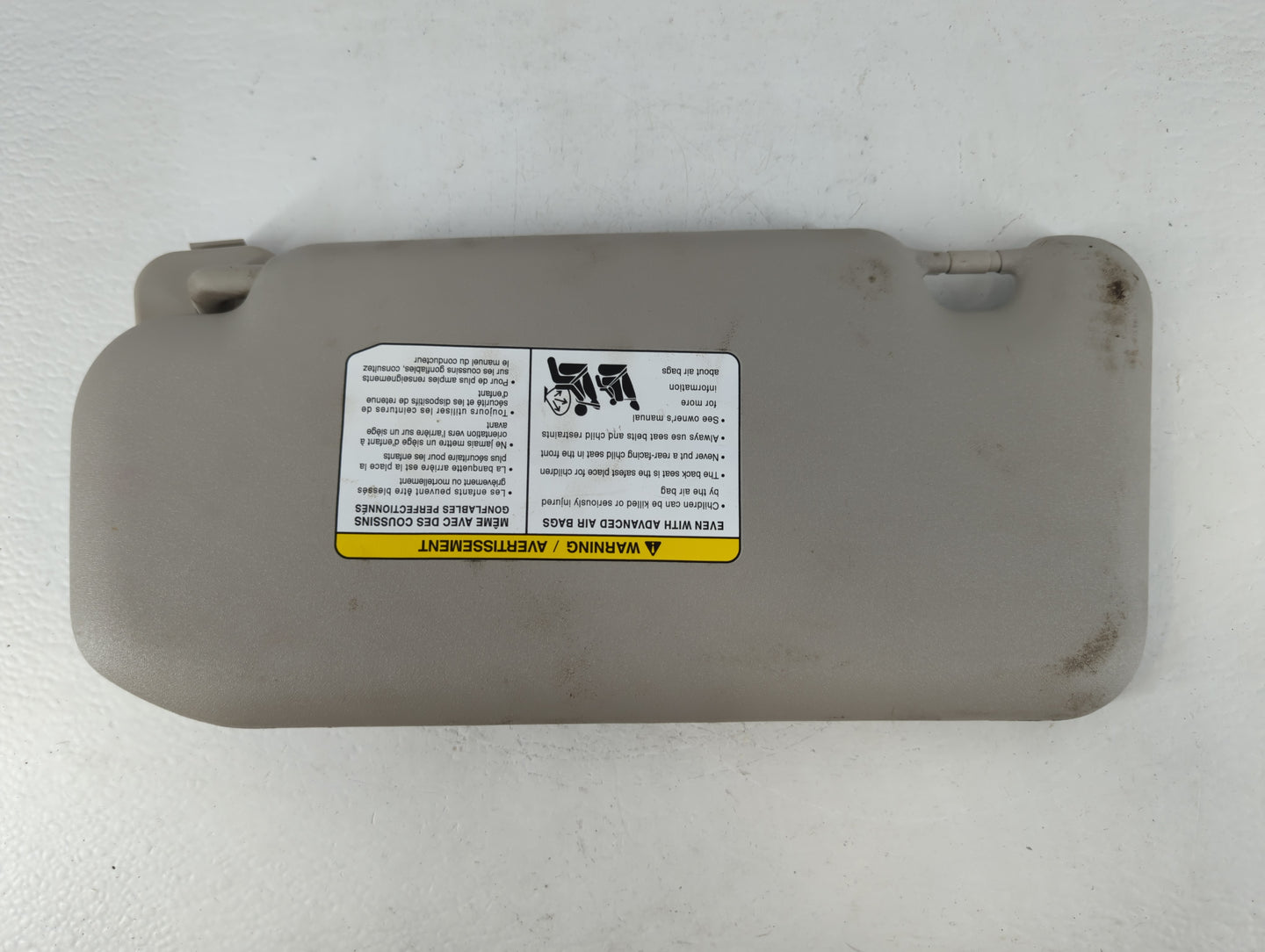 2020-2022 Nissan Sentra Sun Visor Shade Replacement Passenger Right Mirror Fits Fits 2020 2021 2022 OEM Used Auto Parts - Oe