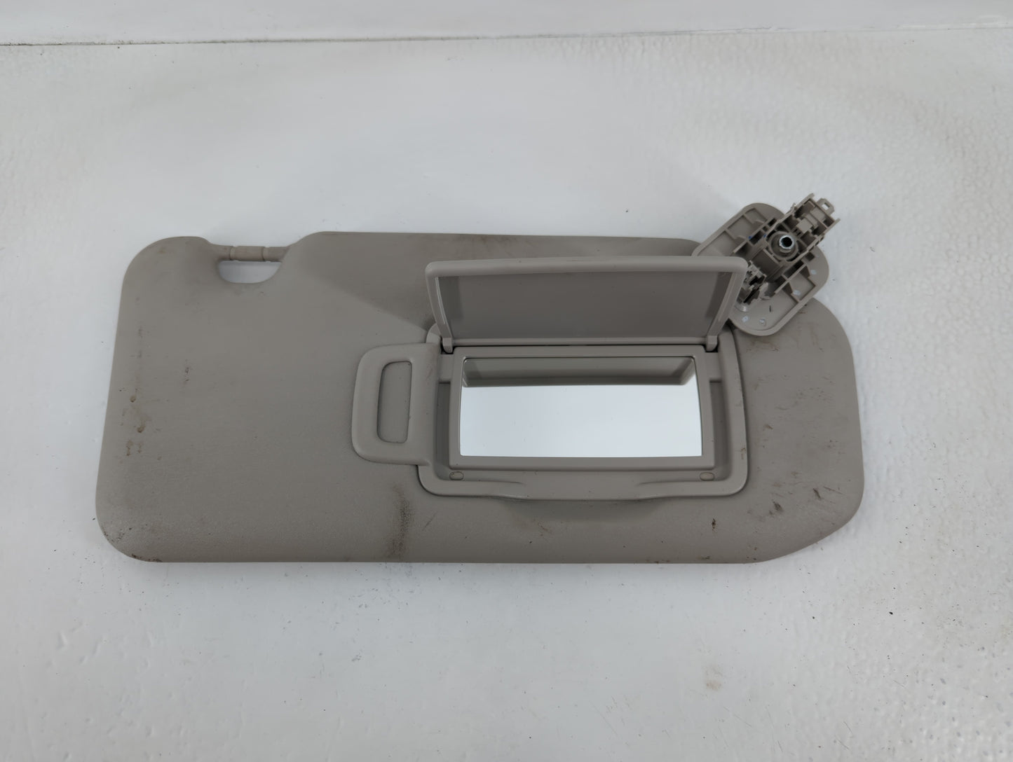 2020-2022 Nissan Sentra Sun Visor Shade Replacement Passenger Right Mirror Fits Fits 2020 2021 2022 OEM Used Auto Parts - Oe