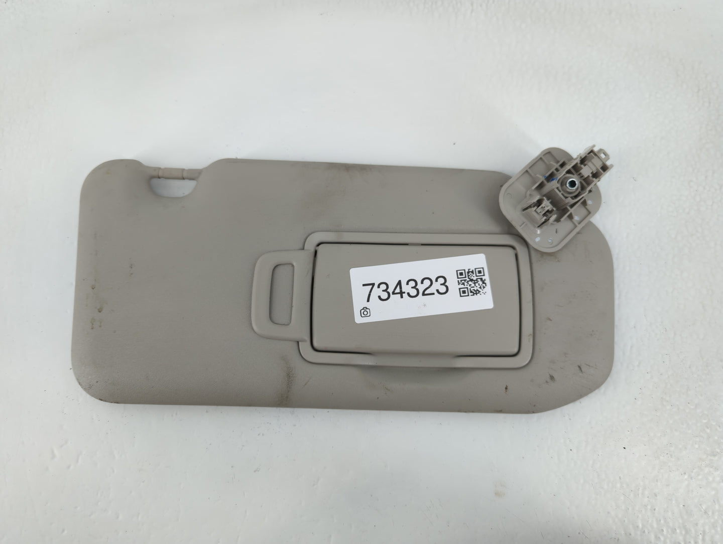 2020-2022 Nissan Sentra Sun Visor Shade Replacement Passenger Right Mirror Fits Fits 2020 2021 2022 OEM Used Auto Parts - Oe