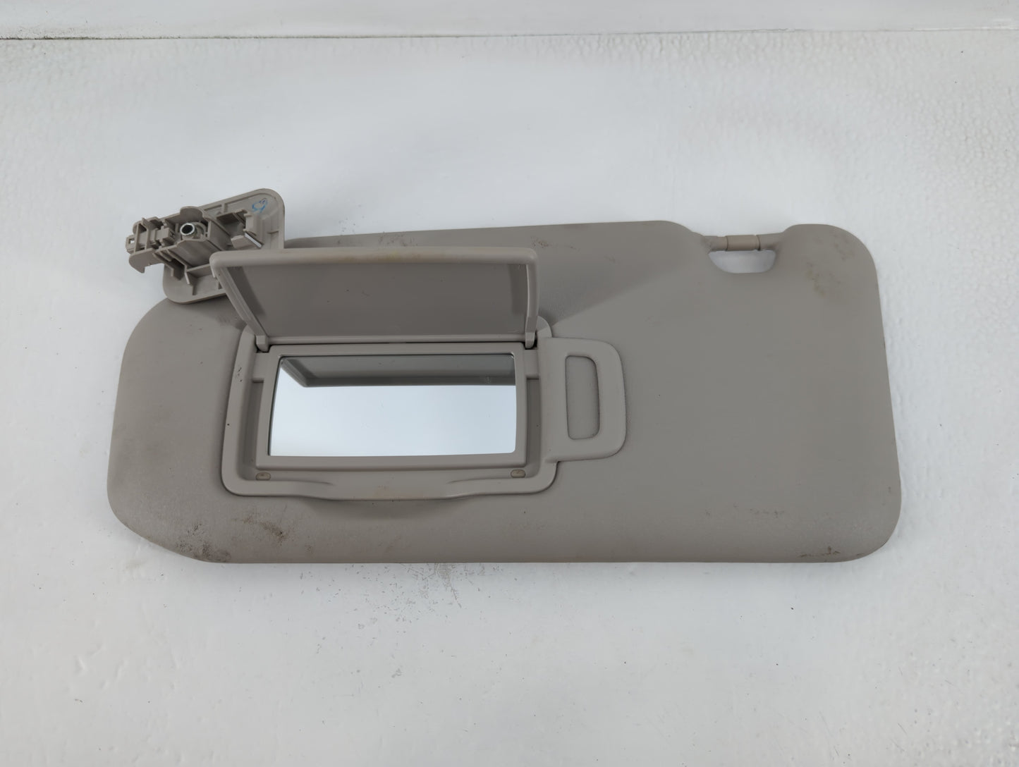 2020-2022 Nissan Sentra Sun Visor Shade Replacement Driver Left Mirror Fits Fits 2020 2021 2022 OEM Used Auto Parts - Oemuse