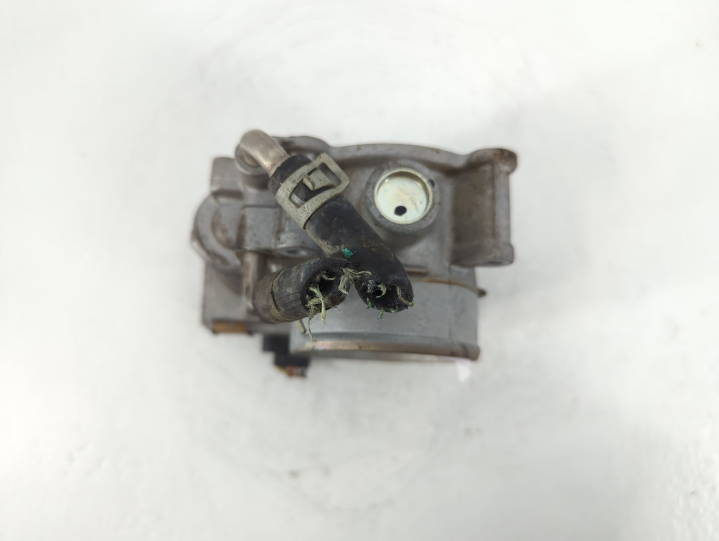 2020-2022 Nissan Sentra Throttle Body P/N:6LA60-01 A Fits Fits 2020 2021 2022 OEM Used Auto Parts - Oemusedautoparts1.com