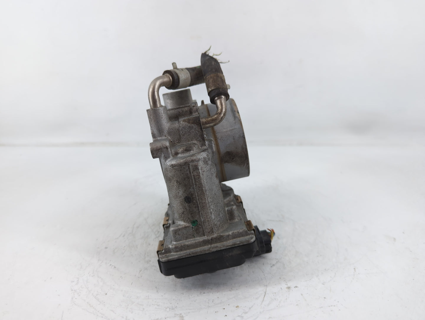 2020-2022 Nissan Sentra Throttle Body P/N:6LA60-01 A Fits Fits 2020 2021 2022 OEM Used Auto Parts - Oemusedautoparts1.com