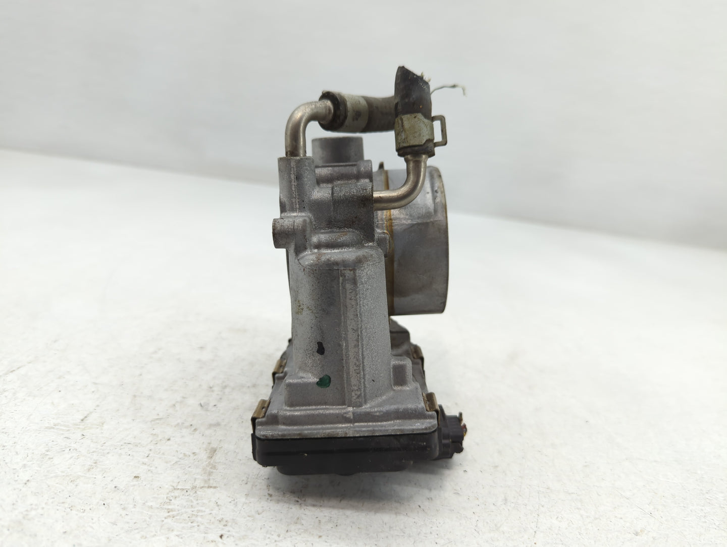 2020-2022 Nissan Sentra Throttle Body P/N:6LA60-01 A Fits Fits 2020 2021 2022 OEM Used Auto Parts - Oemusedautoparts1.com