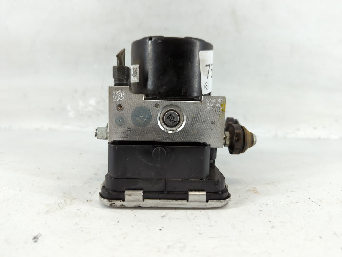 2020-2022 Nissan Sentra Anti-Lock Brake ABS Pump Module Actuator OEM P/N:47660 6LF0A Fits Fits 2020 2021 2022 OEM Used Auto 