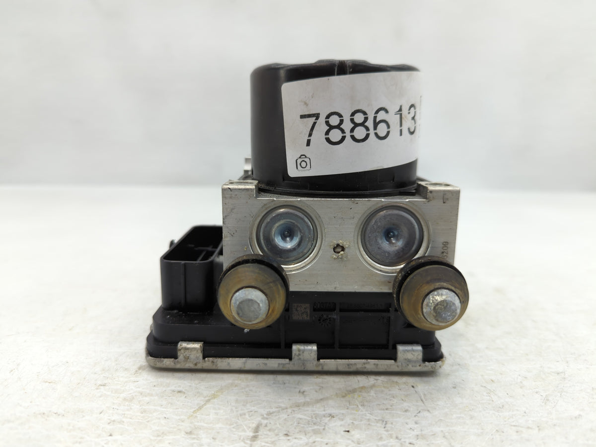 2020-2022 Nissan Sentra Anti-Lock Brake ABS Pump Module Actuator OEM P/N:47660 6LE0A Fits Fits 2020 2021 2022 OEM Used Auto 