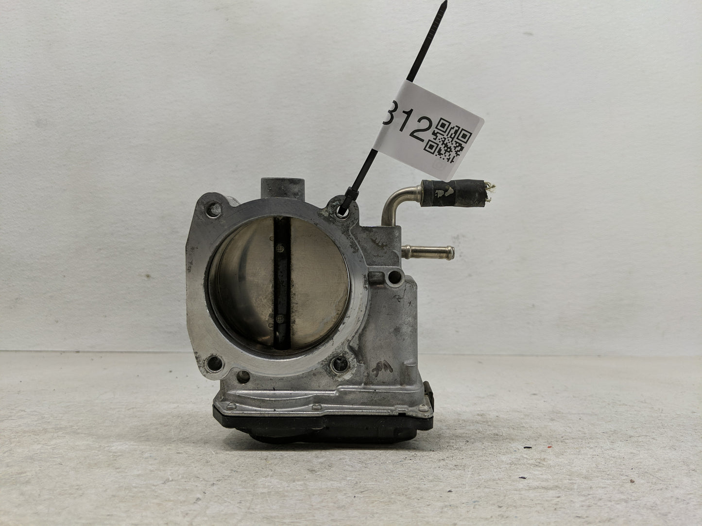 2016-2022 Nissan Titan Throttle Body P/N:1LA76-01 Fits Fits 2011 2012 2013 2014 2015 2016 2017 2018 2019 2020 2021 2022 OEM 