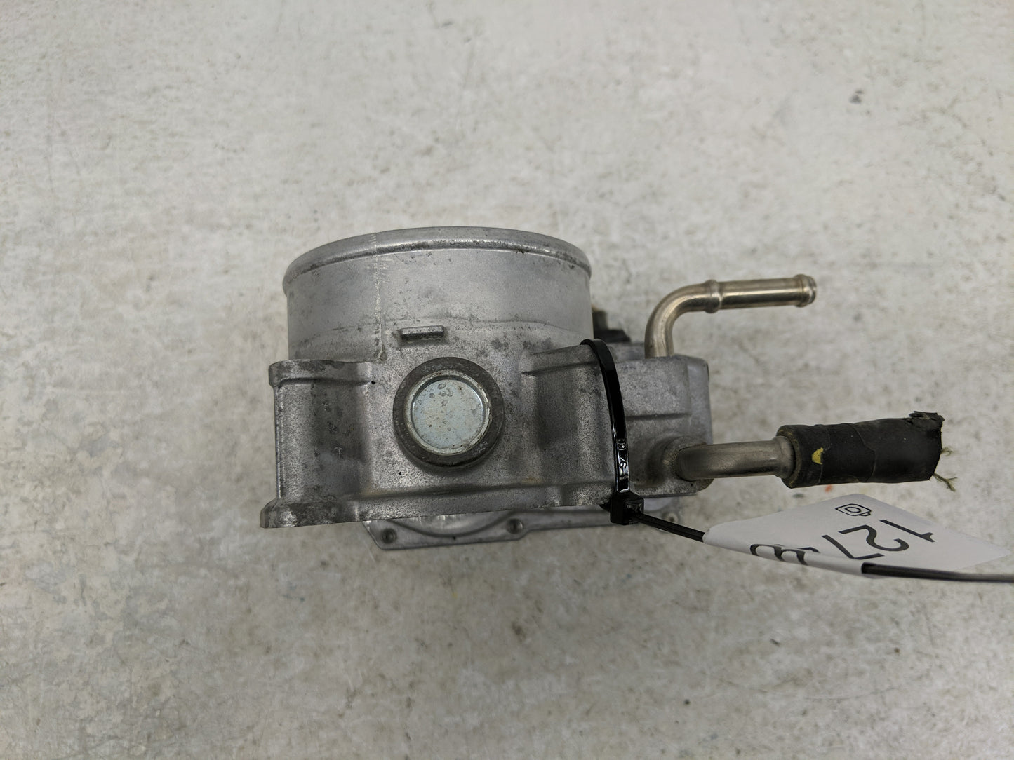 2016-2022 Nissan Titan Throttle Body P/N:1LA76-01 Fits Fits 2011 2012 2013 2014 2015 2016 2017 2018 2019 2020 2021 2022 OEM 