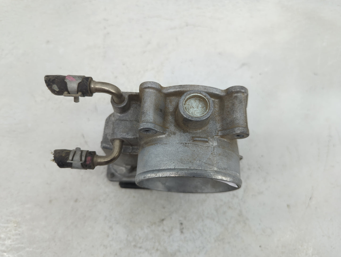 2016-2022 Nissan Titan Throttle Body P/N:1LA76-01 G Fits Fits 2011 2012 2013 2014 2015 2016 2017 2018 2019 2020 2021 2022 OE