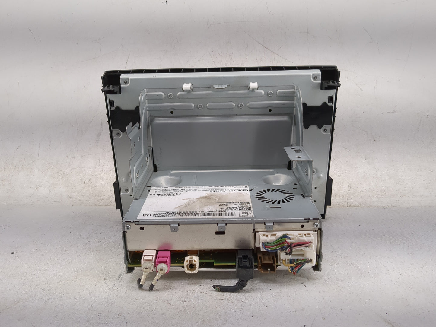 2022 Nissan Titan Radio AM FM Cd Player Receiver Replacement P/N:2591A9FY1D 7505751798, AIVIH61L2 Fits OEM Used Auto Parts -