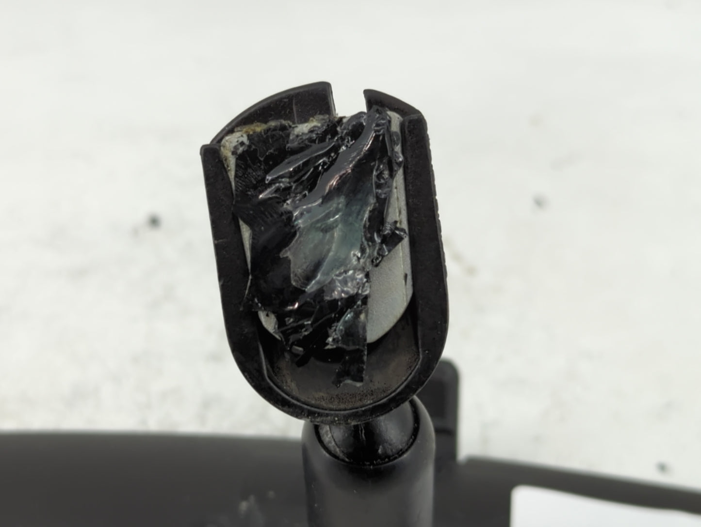 2007-2022 Nissan Versa Interior Rear View Mirror Replacement OEM P/N:031681 Fits OEM Used Auto Parts - Oemusedautoparts1.com
