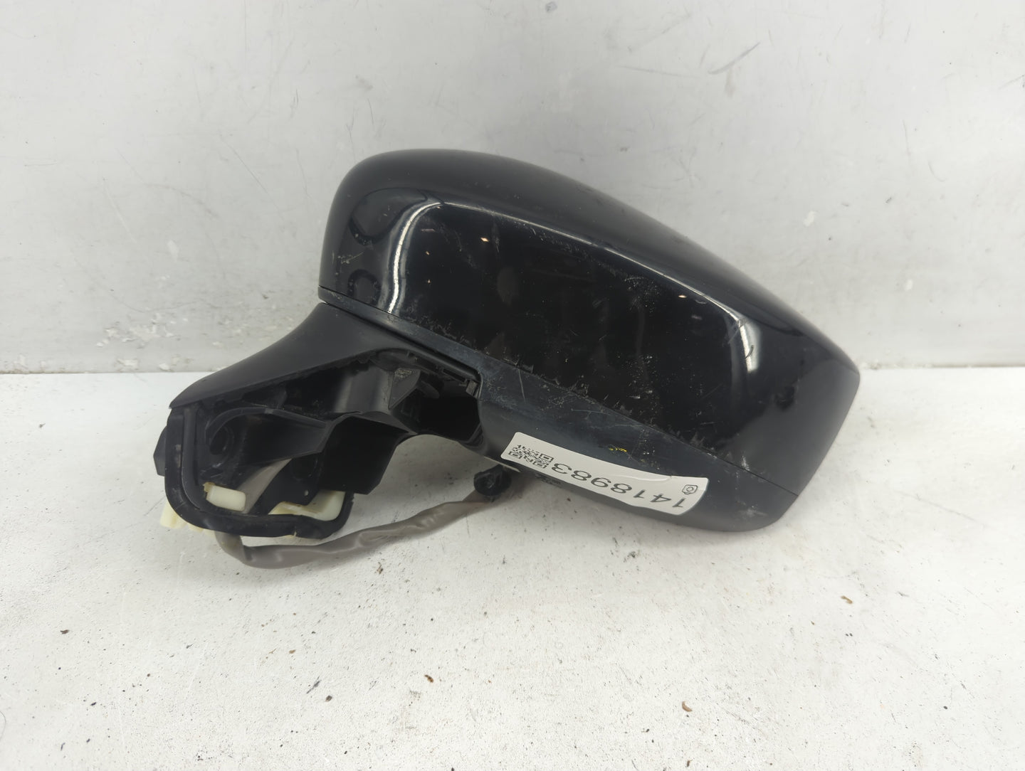 2022 Nissan Versa Driver Side View Mirror - Left Door Mirror OEM Used - Oemusedautoparts1.com