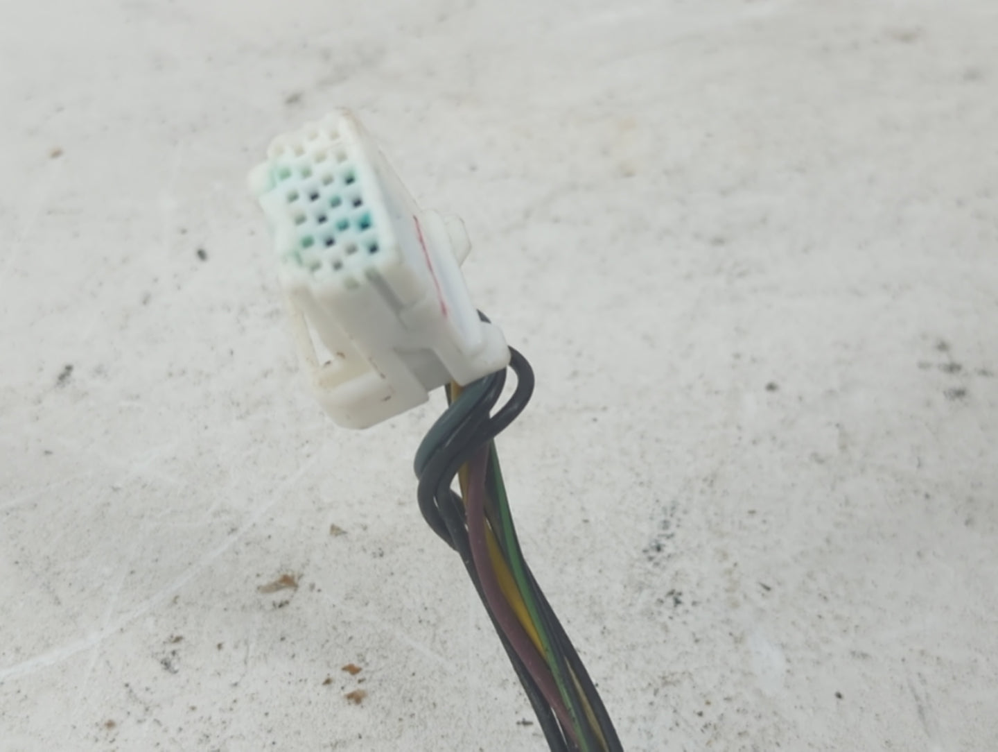 2022 Nissan Versa Driver Side View Mirror - Left Door Mirror OEM Used - Oemusedautoparts1.com
