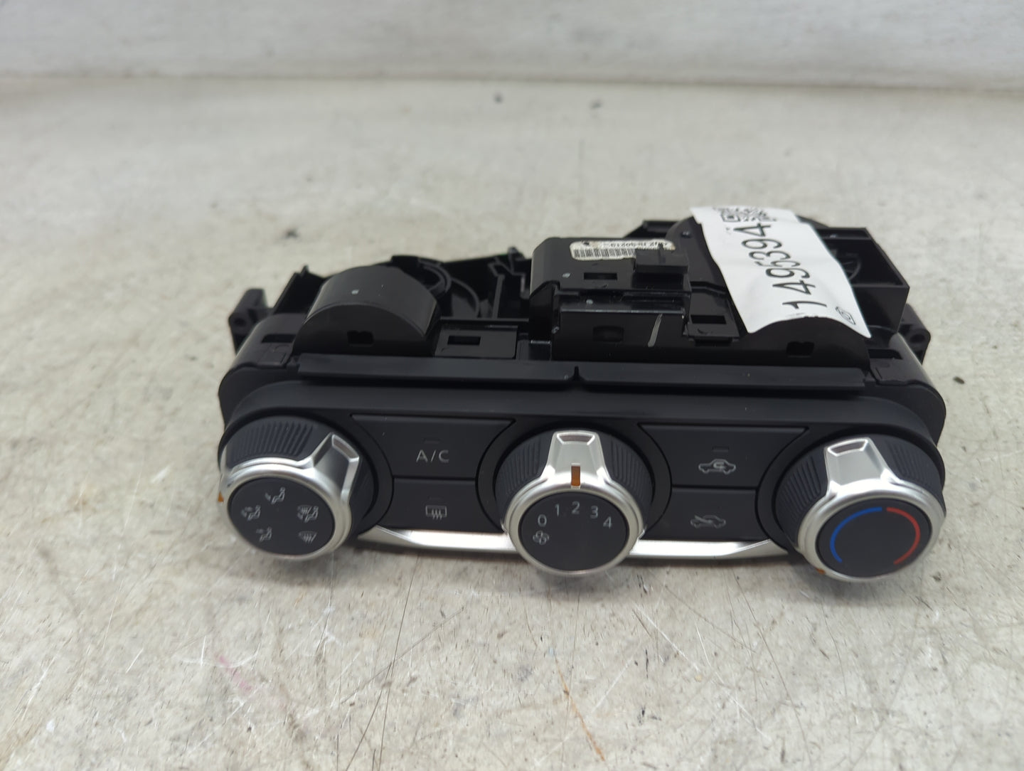2022 Nissan Versa Climate Control Module Temperature AC/Heater Replacement P/N:T669216A CU2RF30213 Fits OEM Used Auto Parts 