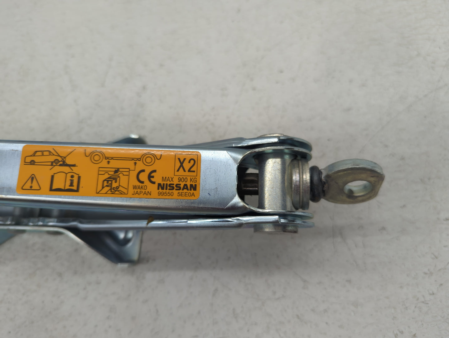 2022 Nissan Versa Spare Scissor Car Jack - Oemusedautoparts1.com