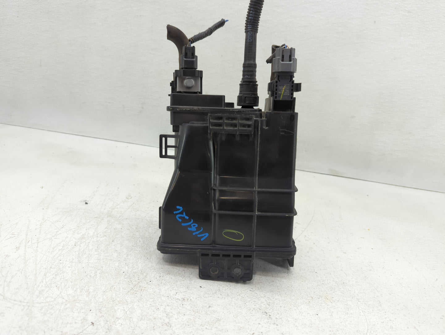 2022 Nissan Versa Undefined - Oemusedautoparts1.com