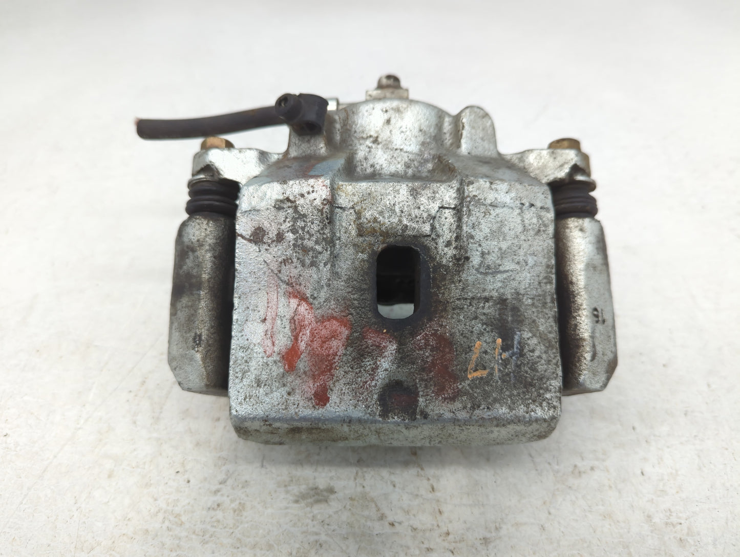 2020-2022 Nissan Versa Front Passenger Right Brake Caliper 775816 - Oemusedautoparts1.com