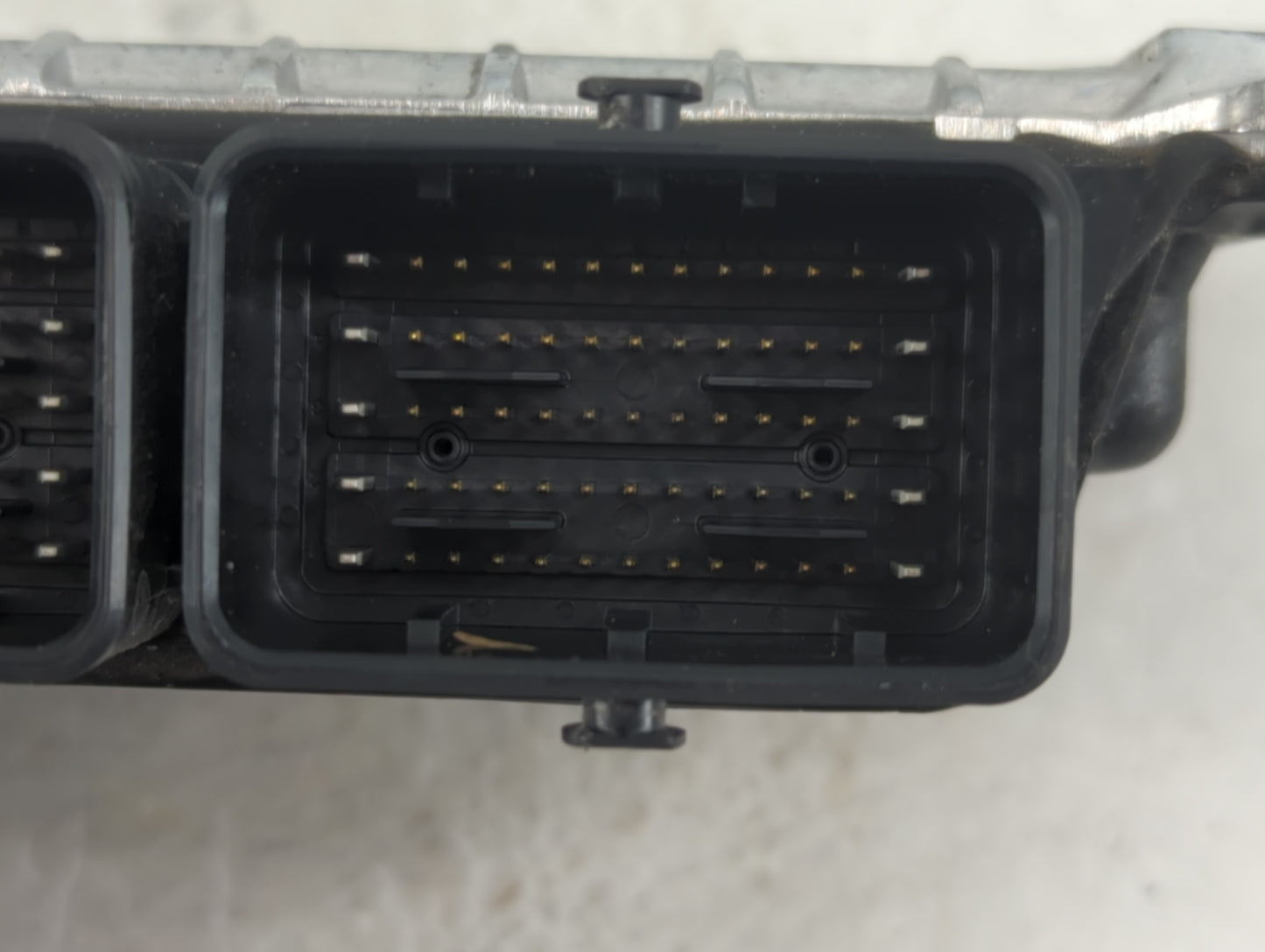 2020-2022 Nissan Versa PCM Engine Control Computer ECU ECM PCU OEM P/N:0129 2Y9 NEC983-070 Fits Fits 2020 2021 2022 OEM Used