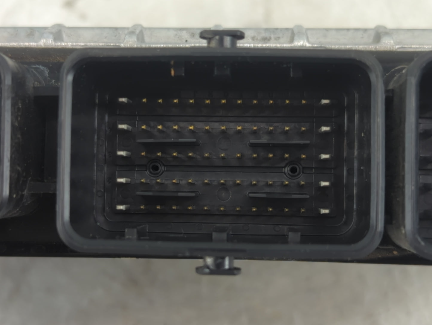 2020-2022 Nissan Versa PCM Engine Control Computer ECU ECM PCU OEM P/N:0129 2Y9 NEC983-070 Fits Fits 2020 2021 2022 OEM Used