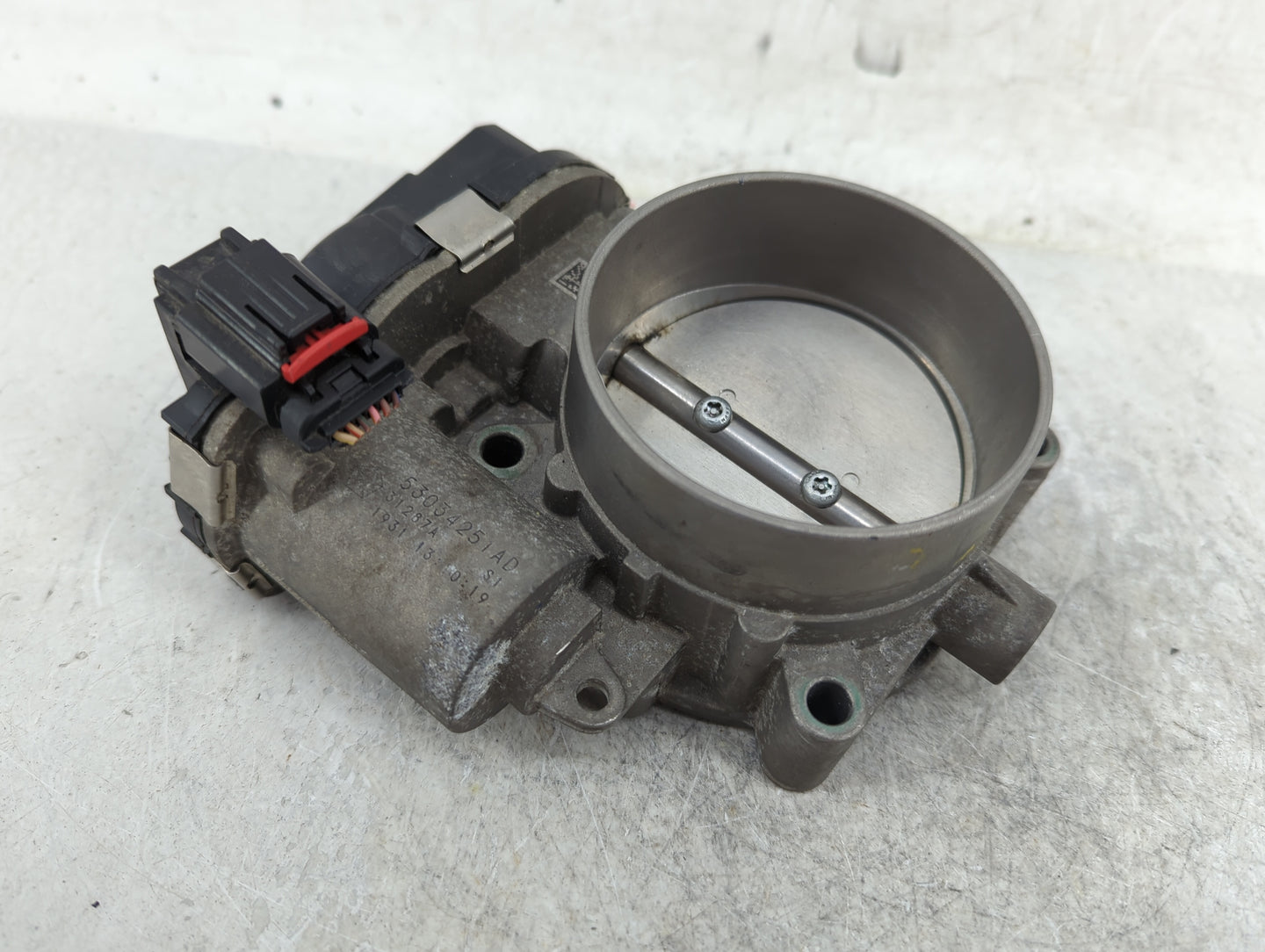 2013-2022 Ram 1500 Throttle Body P/N:53034251AD Fits Fits 2012 2013 2014 2015 2016 2017 2018 2019 2020 2021 2022 OEM Used Au