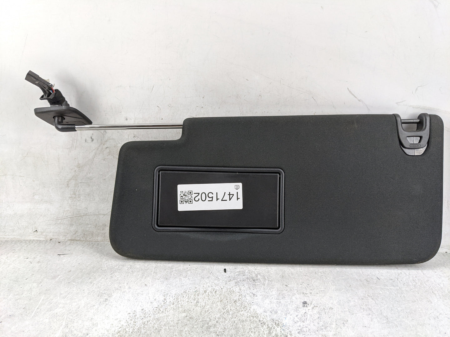 2019-2022 Ram 1500 Sun Visor Shade Replacement Driver Left Mirror Fits Fits 2019 2020 2021 2022 OEM Used Auto Parts - Oemuse