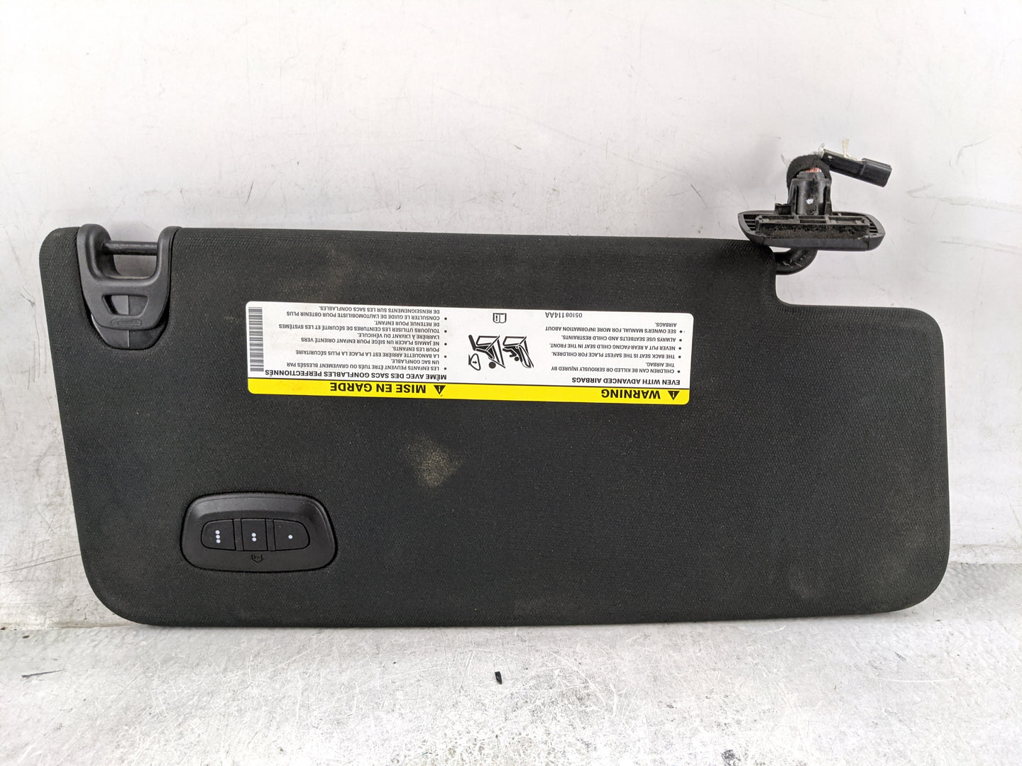 2019-2022 Ram 1500 Sun Visor Shade Replacement Driver Left Mirror Fits Fits 2019 2020 2021 2022 OEM Used Auto Parts - Oemuse